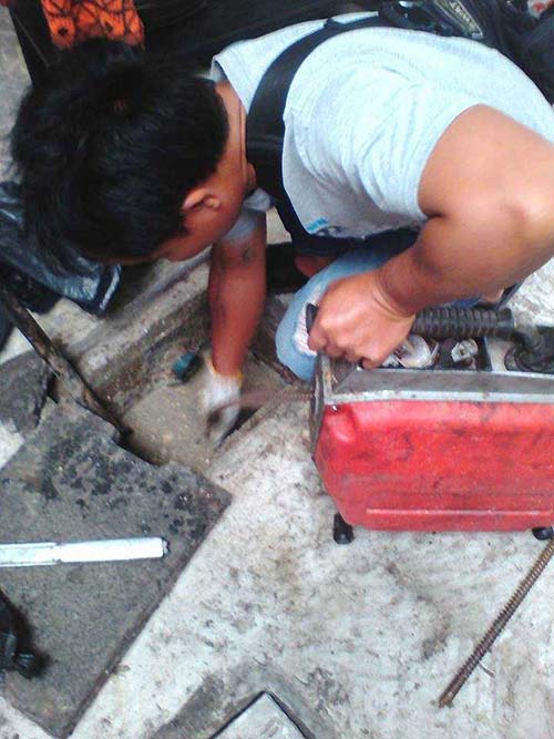 26 - https://กําจัดท่อตัน.com | งูเหล็กกำจัดท่อตัน เราคือผู้เชี่ยวชาญแก้ไขท่อน้ำทิ้งอุดตันด้วยทีมงานมากประสบการณ์ เครื่องมือทันสมัยจาก USA รวดเร็ว ประหยัด ไม่ต้องทุบ รับประกันผลงาน 24 ชั่วโมง