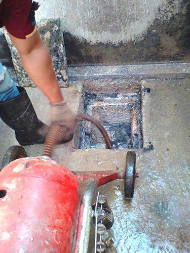 27 - https://กําจัดท่อตัน.com | งูเหล็กกำจัดท่อตัน เราคือผู้เชี่ยวชาญแก้ไขท่อน้ำทิ้งอุดตันด้วยทีมงานมากประสบการณ์ เครื่องมือทันสมัยจาก USA รวดเร็ว ประหยัด ไม่ต้องทุบ รับประกันผลงาน 24 ชั่วโมง